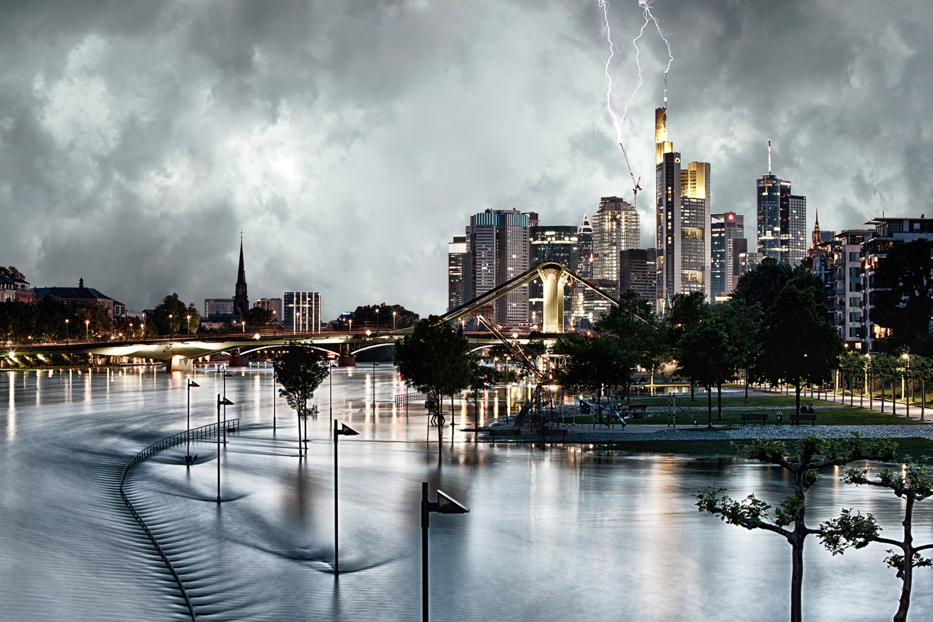 Storm over Frankfurt (2013)